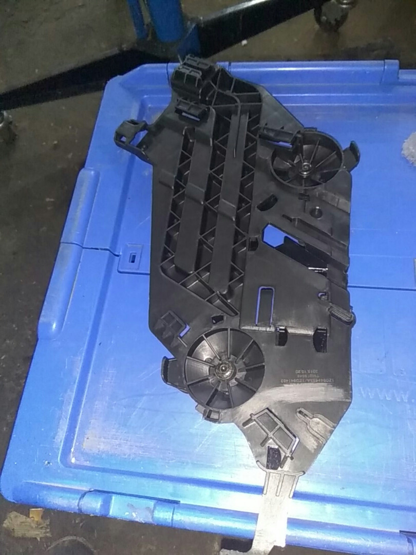 Майданчик під фару Шкоду Октавія а5 фл, фото 1