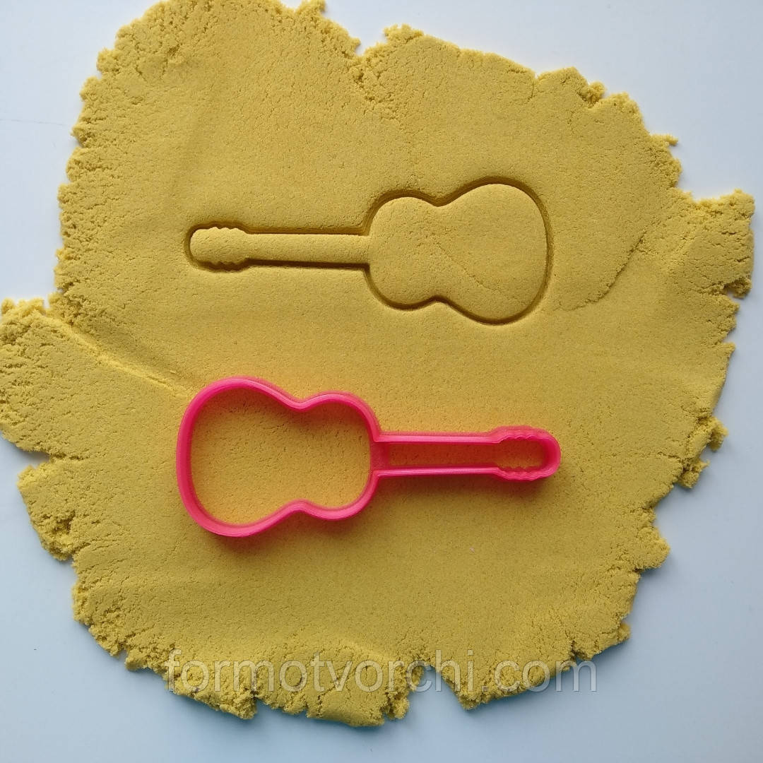 3D-формочки-вирубки для пряників "Гітара"