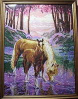 Набор для вышивания крестиком Лошадь и жеребенок. Размер: 22*30,5 см