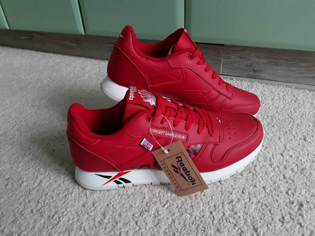 Чоловічі кросівки Reebok Classic Concept Sample 001 Red/White червоні з білим, весна, шкіра