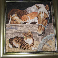 Набор для вышивания крестиком Лошадь и котята. Размер: 30,5*31,8 см