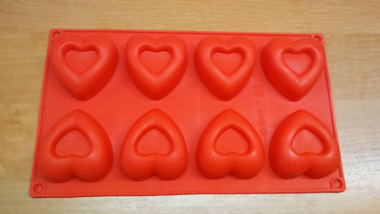 СИЛІКОНОВА ФОРМА "СЕРДЦЕ З ВИЕМКОЮ БІЛЬШЕ", 8 штук, фото 1