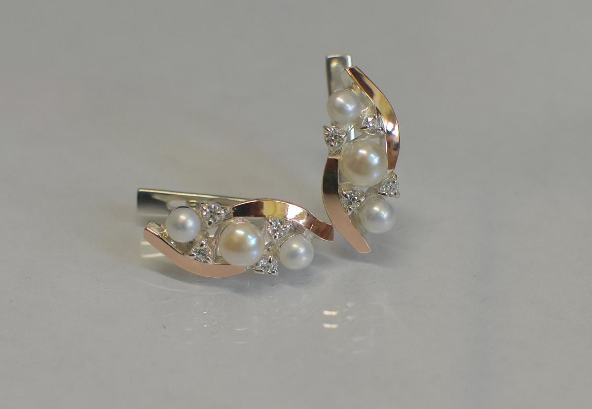 Срібні сережки з перлами і золотими вставками, фото 1