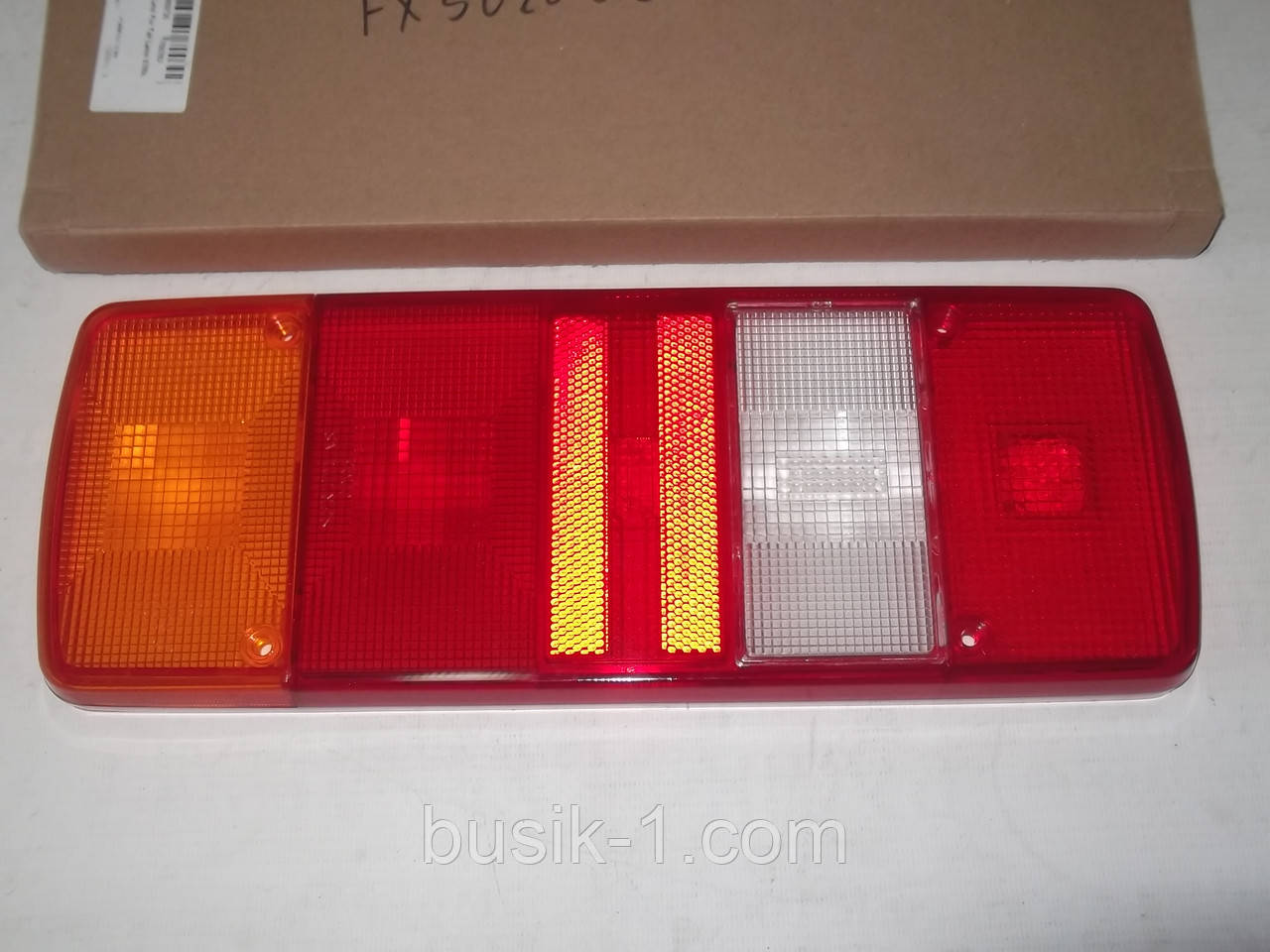 Скло заднього ліхтаря ліве=праве MAN, VW LT, T4 01/83-04/03