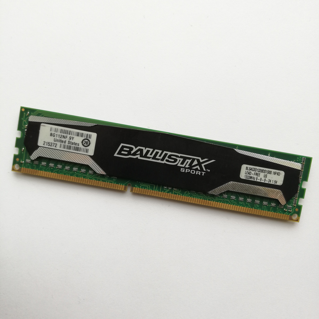 Игровая оперативная память Crucial Ballistix Sport DDR3 4Gb 1333MHz 10600U CL9 (BLS4G3D1339DS1S00.16FKD) Б/У, фото 1