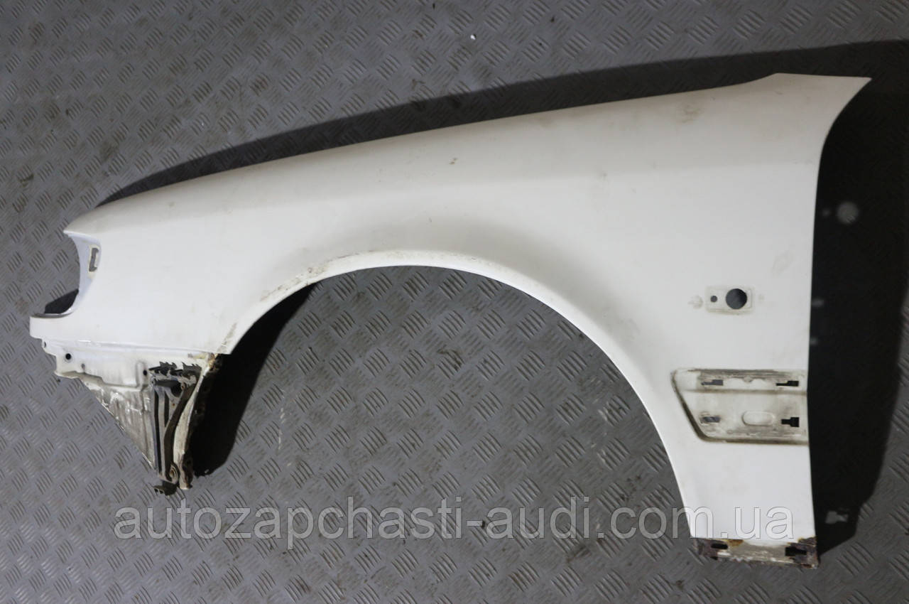 Крило ліве з дефектом Уцінка Audi 100 A6 C4 91-97г