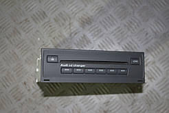 Оригінальний cd-чорджер 4E0035111 Audi A8 d3