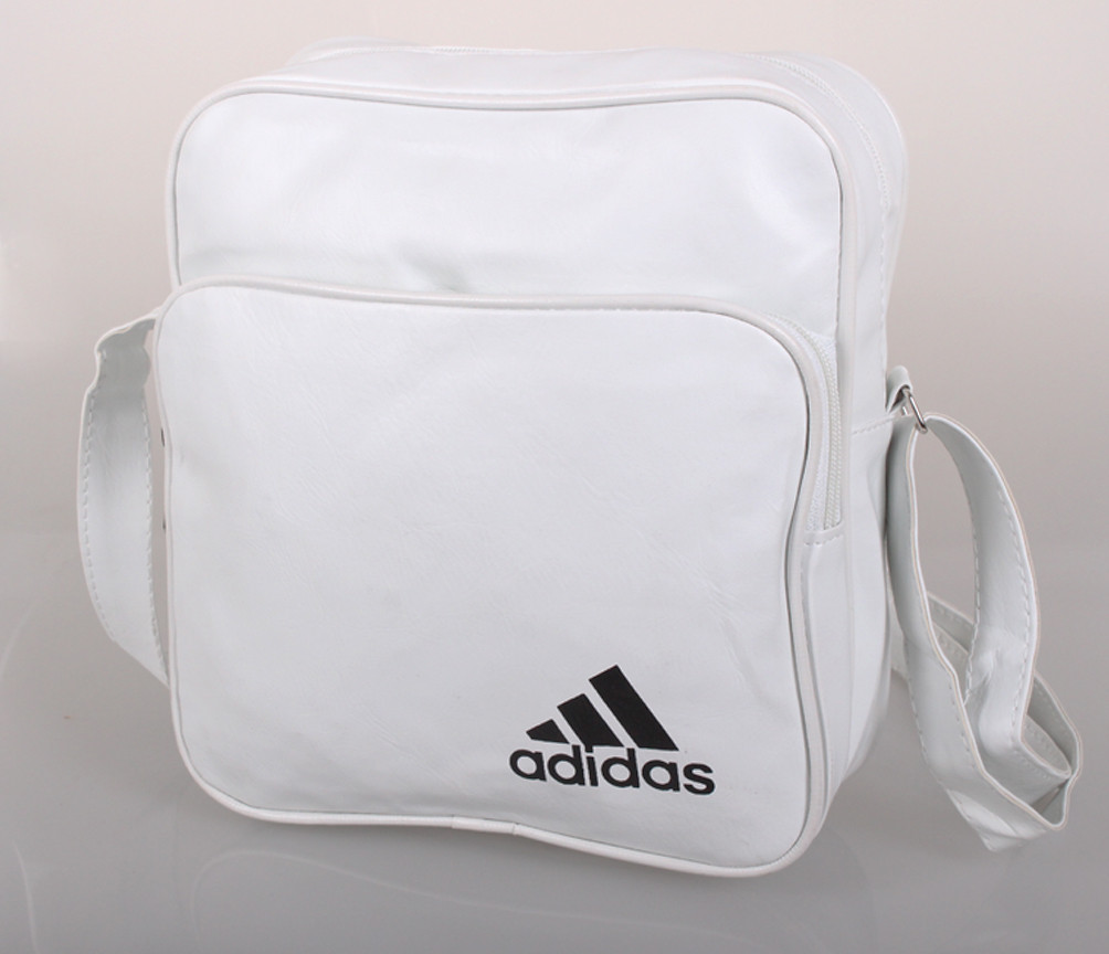 Спортивна сумка зі штучної шкіри sport303570 біла