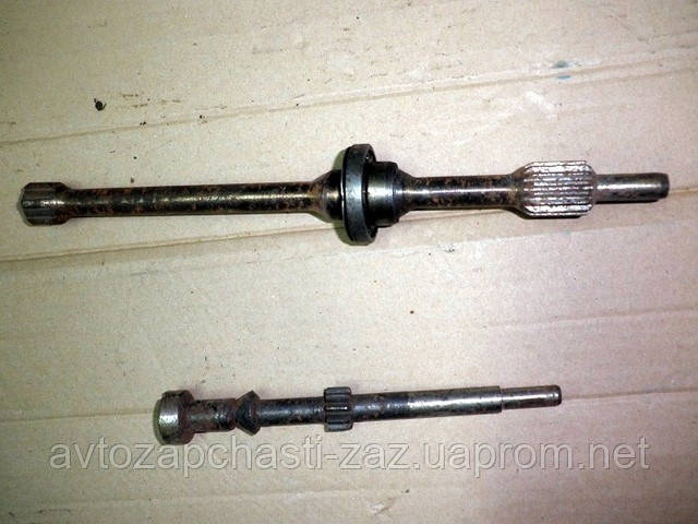 Крышка передняя двигателя МеМЗ-966Г с масляным насосом. Крышка