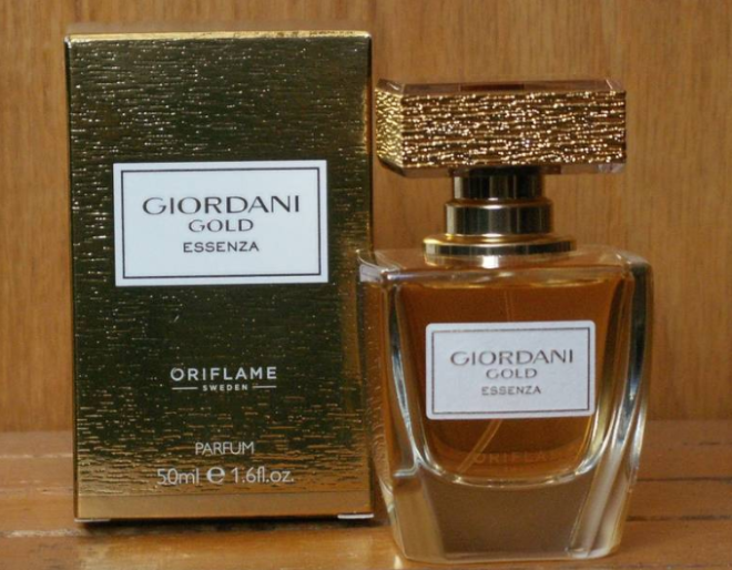 Жіноча парфумерна вода парфумів для королеви Орифлейм Giordani Gold Essenza 50 мл