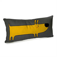 Подушка диванна оксамитова Длинный пес на темном фоне 50x24 см (52BP_DOG003)