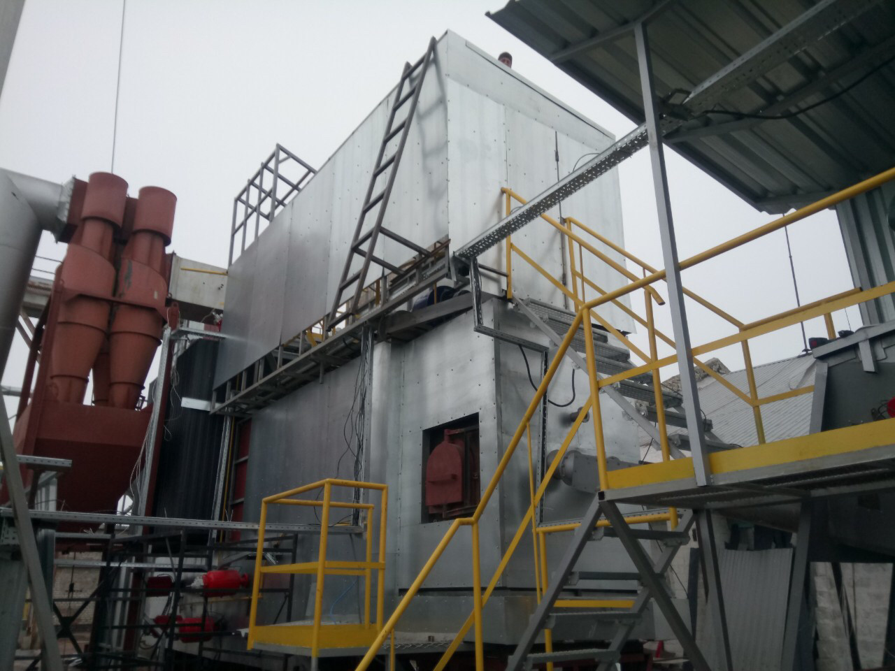 Система отримання теплоагенту з теплообмінником для зерносушарки 4.2 МВт.
