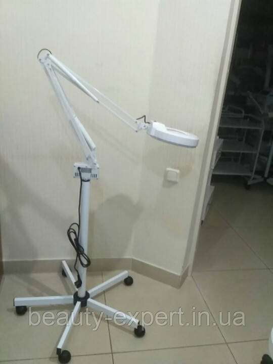Лампа лупа на штативі М2021, фото 1