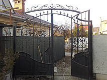 Двери и ворота  12