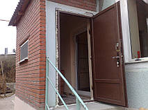 Двери и ворота  16