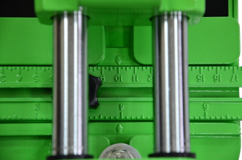 Плиткорез на подшипниках, регулируемый режущий элемент 600 мм Favorit (11-226) шт. - фото 4 - id-p353416493
