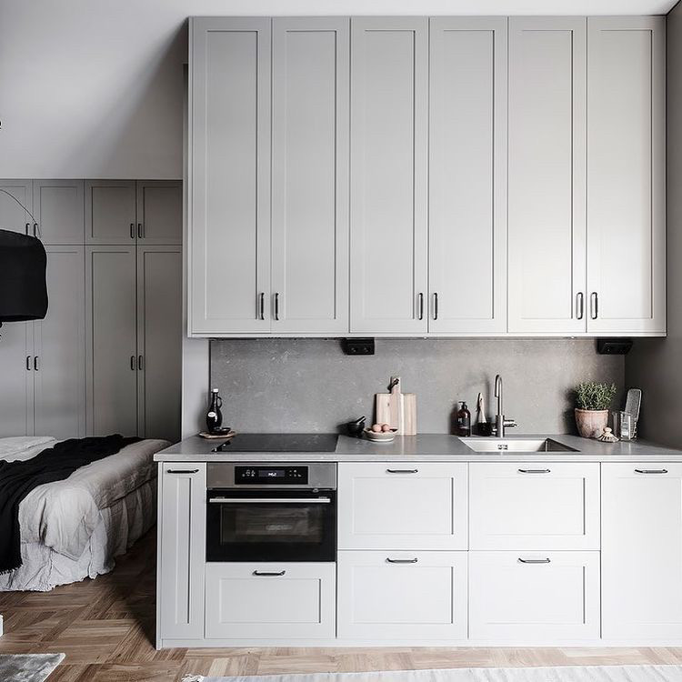 Кухня з фрезеруванням у сірих тонах Новинка 2019