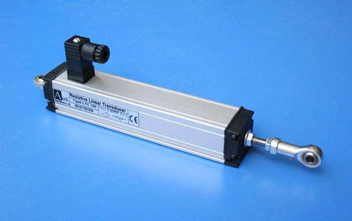 Купить Датчик линейного перемещения серии LTС-A с аналоговым выходом 4 ...
