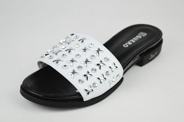 Шльопанці білі з дрібними прикрасами з металу Guero 2112 36,38 розмір, фото 1