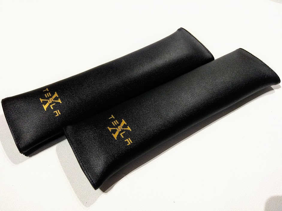 Подушки накладки на ремінь безпеки TESLA Model X чорні