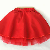 Нарядная пышная детская юбка красного цвета.