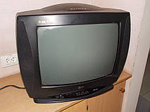 Отремонтированный телевизор LG CF-20D70