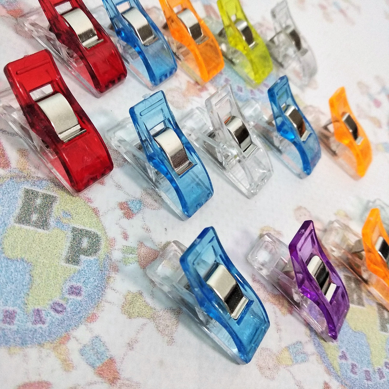 Прищіпки — кліпси для стендів, бейджиків, рукоділля, фото 1