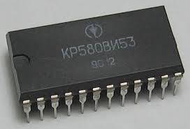 КР58053 (аналог Intel i8253) триканальний програмований таймер. DIP24