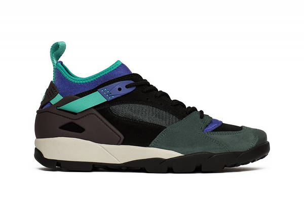 Nike acg air revaderchi review best sale