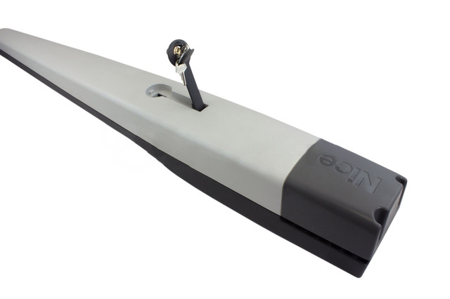 TOONA 4016\P TOONA 4016\P