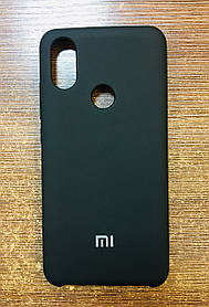 Чохол-накладка на телефон Xiaomi Mi A2/Mi 6X чорного кольору