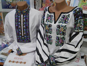 Вишиті бісером жіноча та чоловіча вишиванки. Вишито по заготовці із нанесеним малюнком. 1