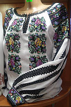 Вишиті бісером жіноча та чоловіча вишиванки. Вишито по заготовці із нанесеним малюнком. 2