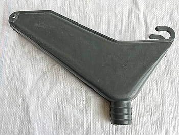 ВОРОНА СЕМЯПРОВОДА Н127.14.002 (СЗ, СЗТ, СТС) пластмаса