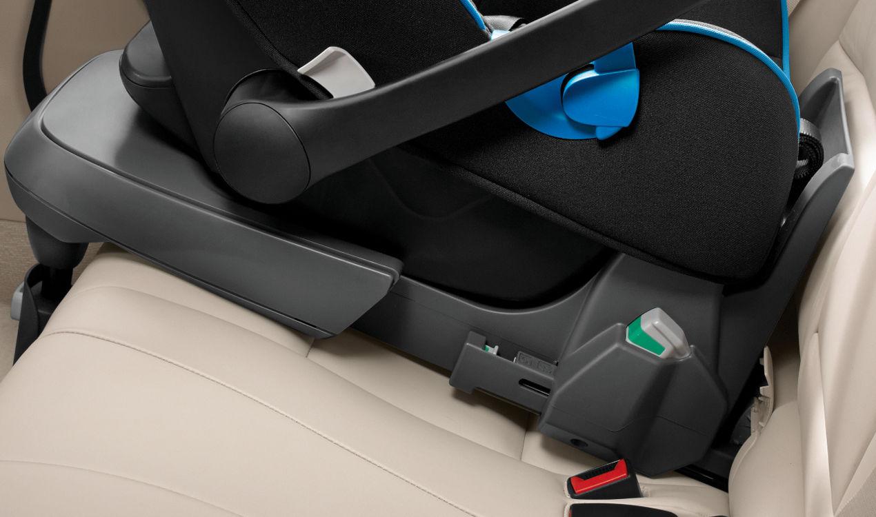 Оригінальна база ISOFIX група 0 + / 1 BMW, артикул 82222348233