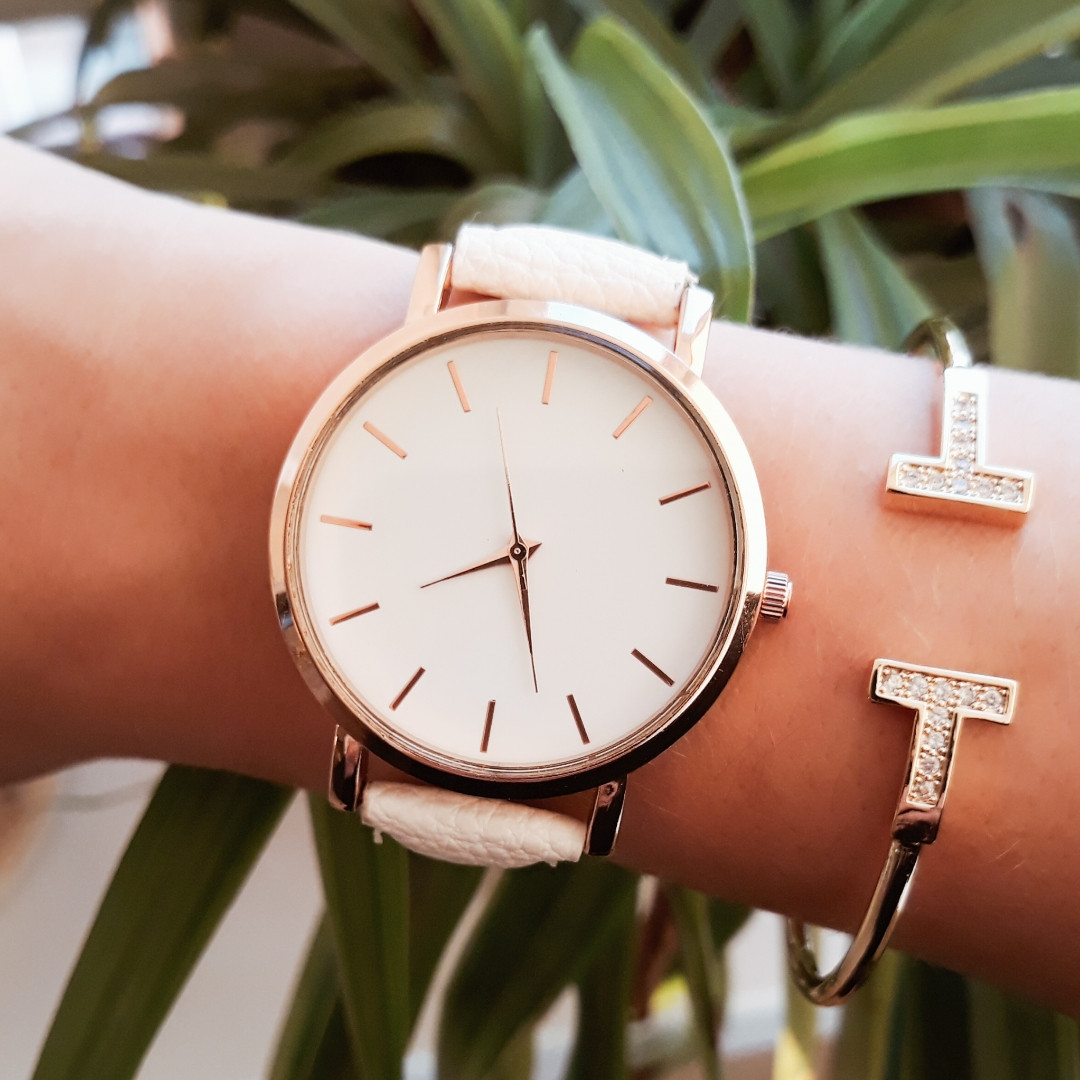 Жіночі наручні годинники Classic з білим ремінцем, жіночий наручний годинник, класичні жіночі годинники, фото 1
