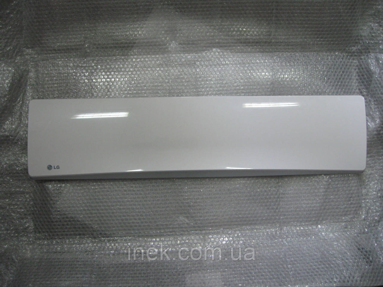 Декоративна панель кондиціонера LG S12LHQ AEB72910213