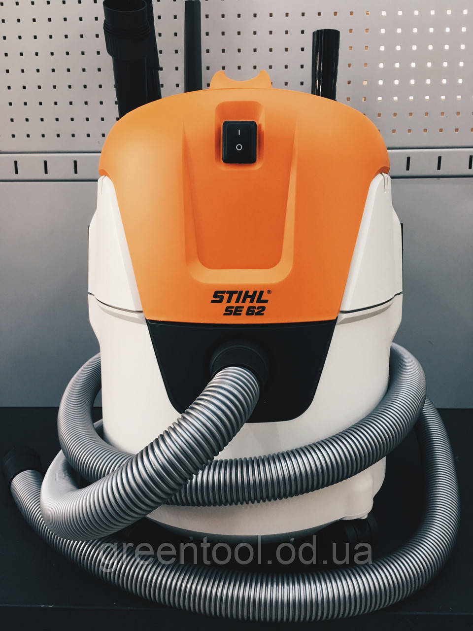 Пилосос для сухого та вологого прибирання STIHL SE 62