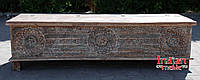 Indyjski drewniany kufer