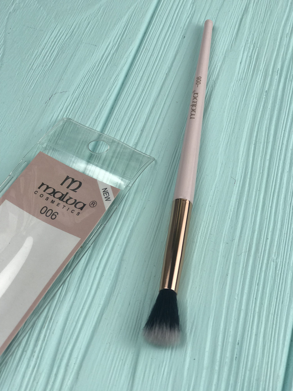 Пензель для розстібання No006 Malva Cosmetics Crease Brush