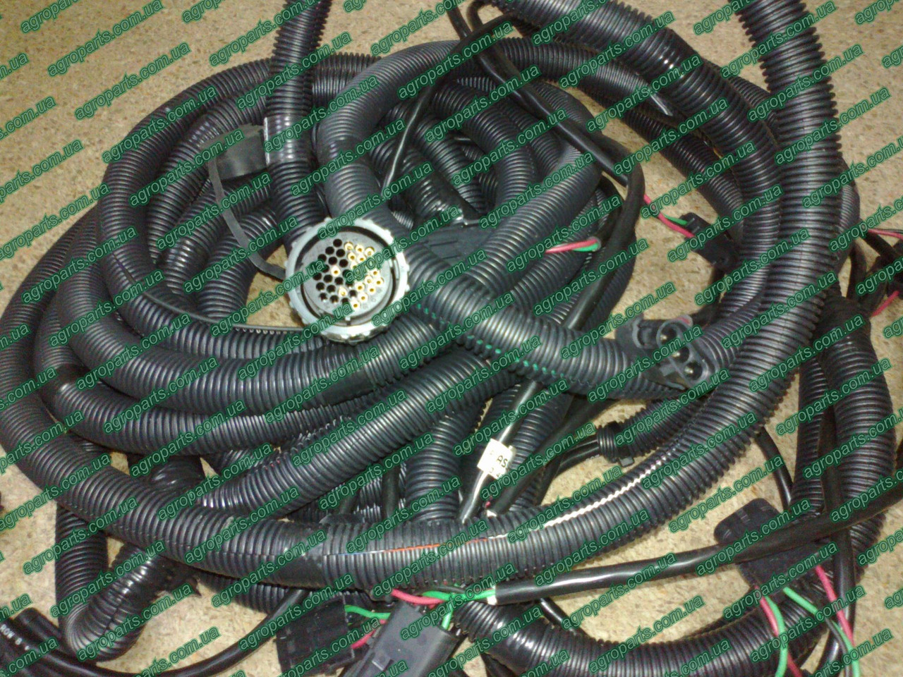 Проводка 467981762 для 8р Great Plains DJ 8 ROW WIDE TWIN CTR HARNESS дріт