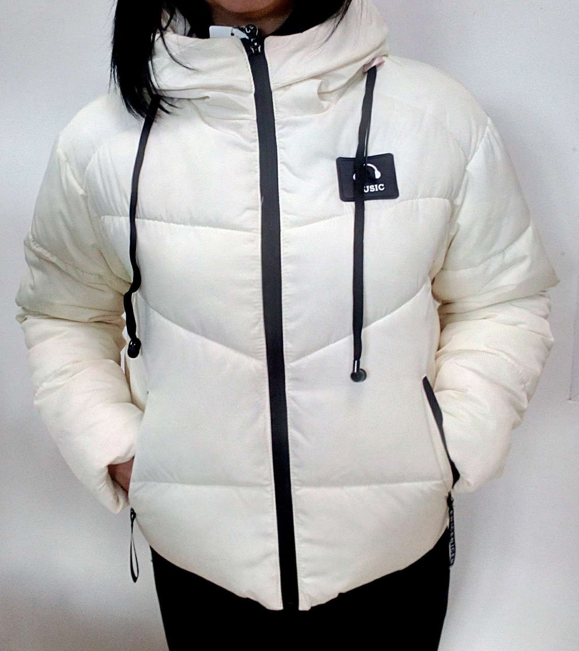 Жіноча демісезонна куртка, стьобана курточка, фото 1