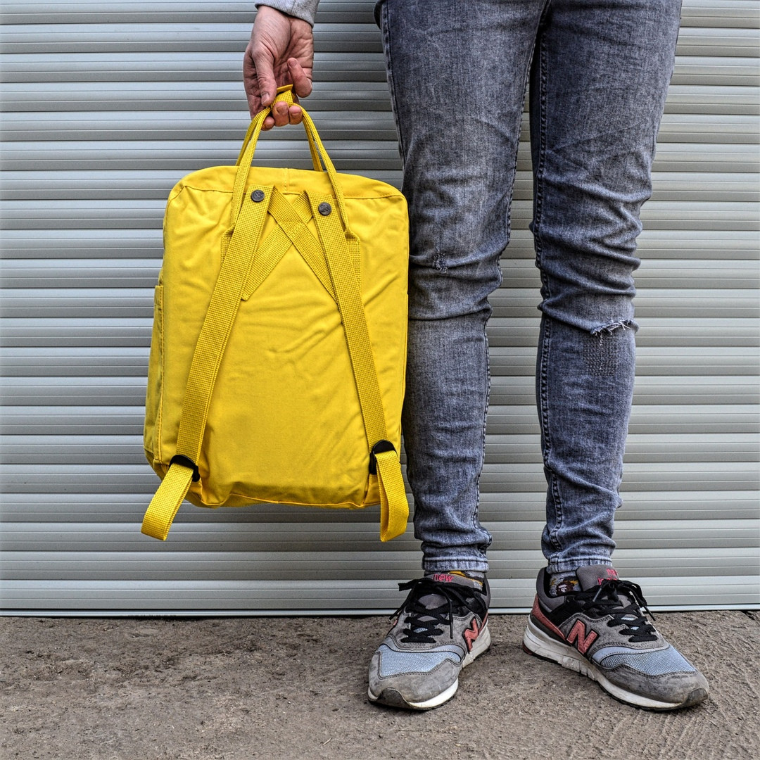 Городской рюкзак Канкен Fjallraven Kanken Classic 16л Bag yellow. Живое фото. Premium (топ ААА+) - фото 6 - id-p768452148