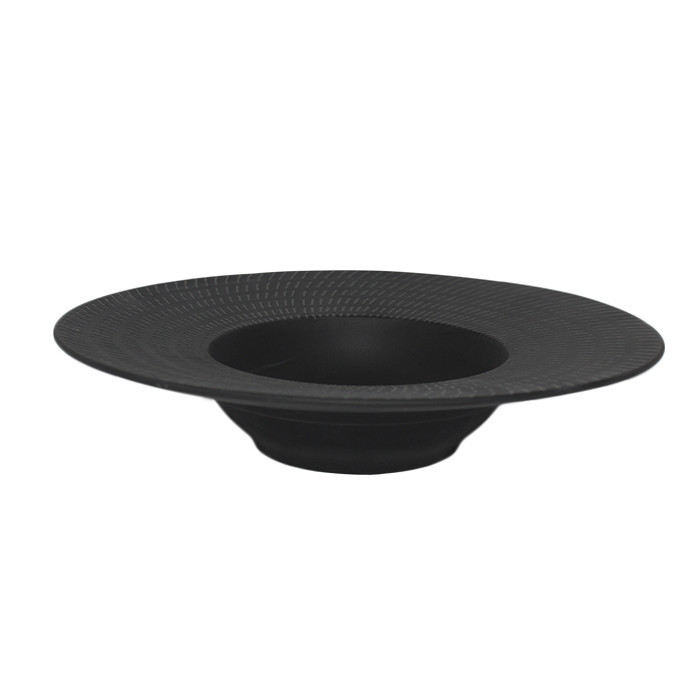 Тарілка для пасти ALT Porcelain Delux чорна матова з візерунком "line" d28 см (FC0004-12)