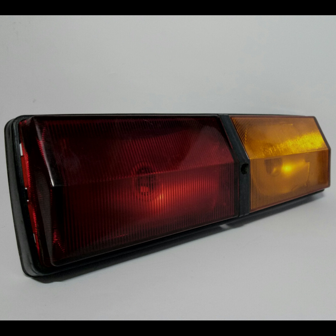 Фонари Задние ВАЗ 2101 Комплект FS — Купить Недорого на Bigl.ua (919646472)