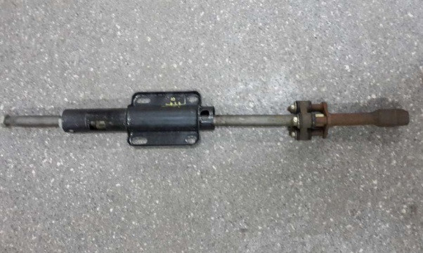 Вал рульової ЗАЗ 1102 Таврия 1103 Славута 1105 Дана 11055 Пікап довгий рульова колонка бу
