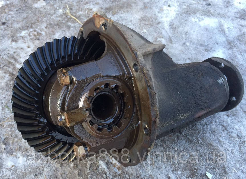 Редуктор заднього моста ВАЗ 2101 на ВАЗ 2101 2102 2103 2104 2105 2106 2107 2121 21213 Нива Тайга бу, фото 1