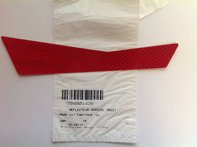 Відбивач світла задній правий BRP Can-Am Outlander G1 704901426