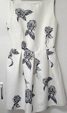 Плаття Mevis 1749-01, 164 білий темні рози