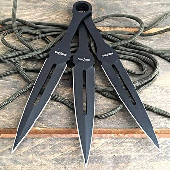 Метальні ножі